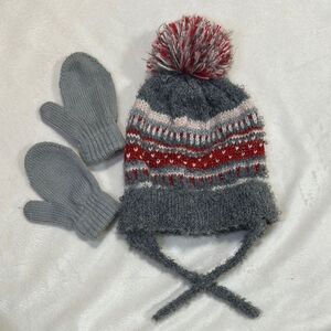 Zara Gray and Red Knitted Hat